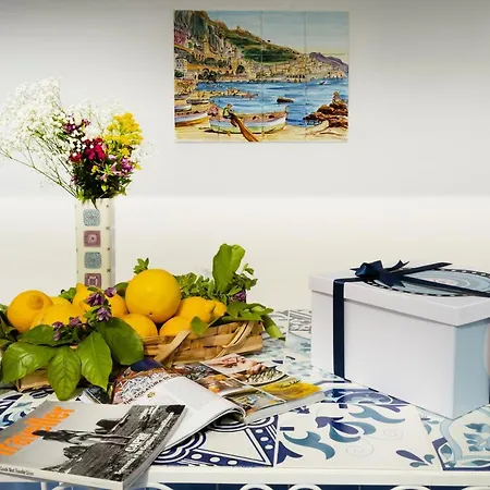 Nyaraló Grecale - Amazing With Patio And Sea View *