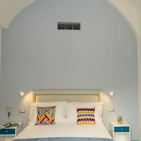 Grecale - Amazing With Patio And Sea View *